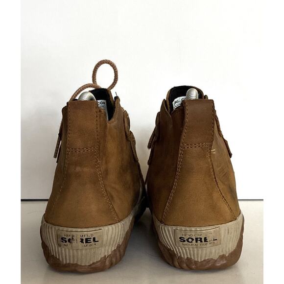 Sorel Sz 7 Out N About Waterptoof Leather PVC Tie Boot Tan Leather PVC bottom - Picture 3 of 7